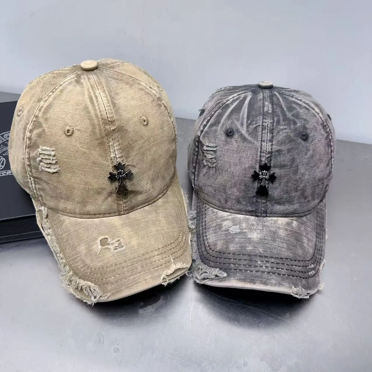 Welcome to inquire, Crow heart distressed hole baseball cap